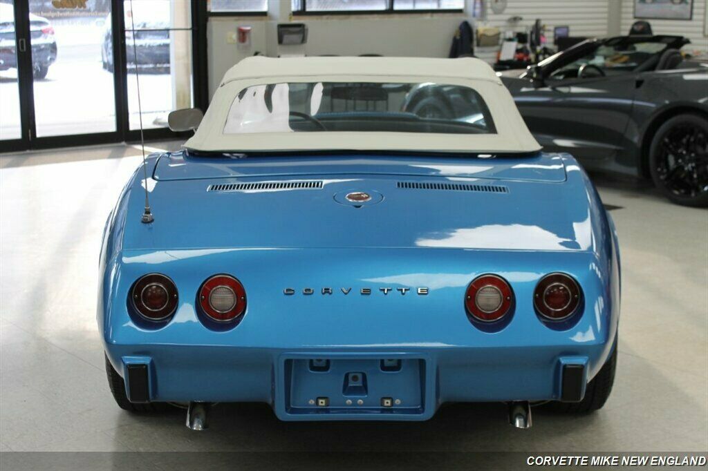 1975 Chevrolet Corvette Convertible - photo 5