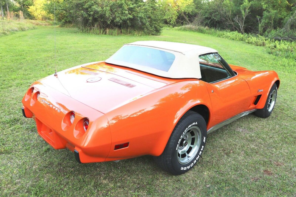 1975 Chevrolet Corvette Convertible StingRay 4 SPEED 350 - photo 3