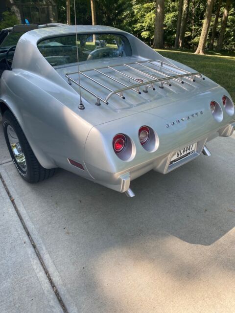 1975 Chevrolet Corvette - photo 8