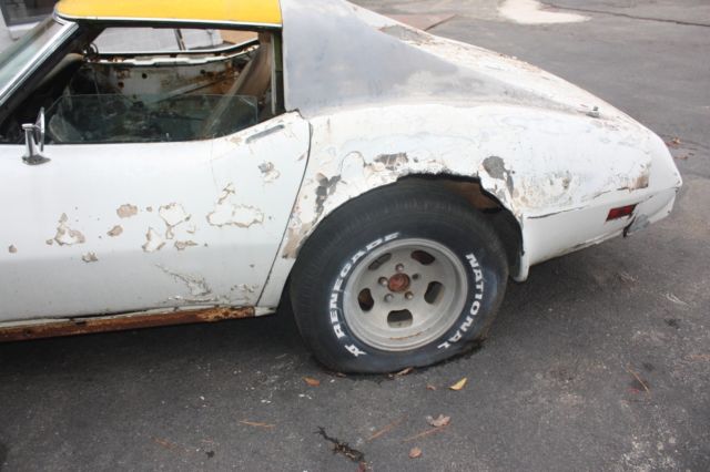 1975 Chevrolet Corvette - photo 11