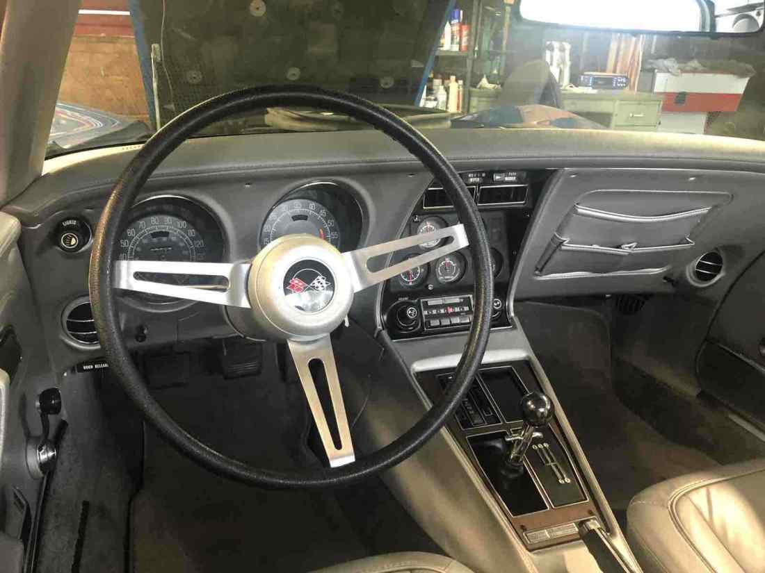 1975 Chevrolet Corvette deluxe - photo 9