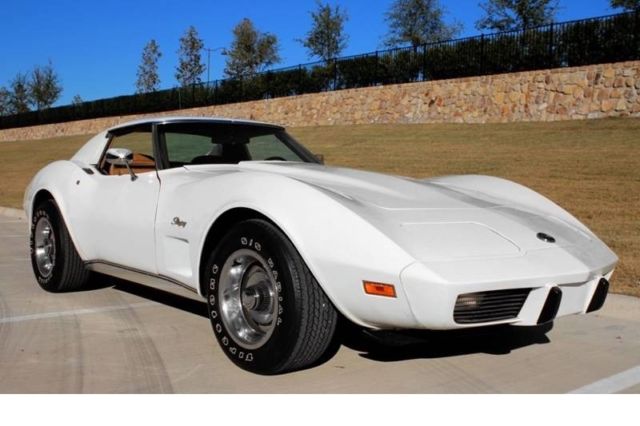 1975 Chevrolet Corvette STINGRAY 87,000 Miles White Coupe V8 5.7L Automatic 1975 Chevrolet Corvette STINGRAY