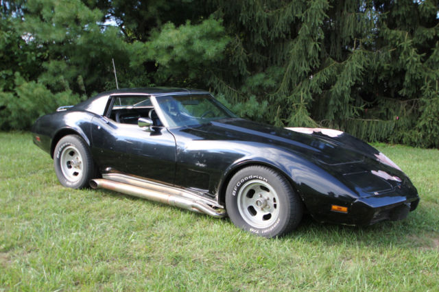 1975 Chevrolet Corvette Stingray Black T Top Runs and Drives Project Car V8 1975 Chevrolet Corvette Stingray