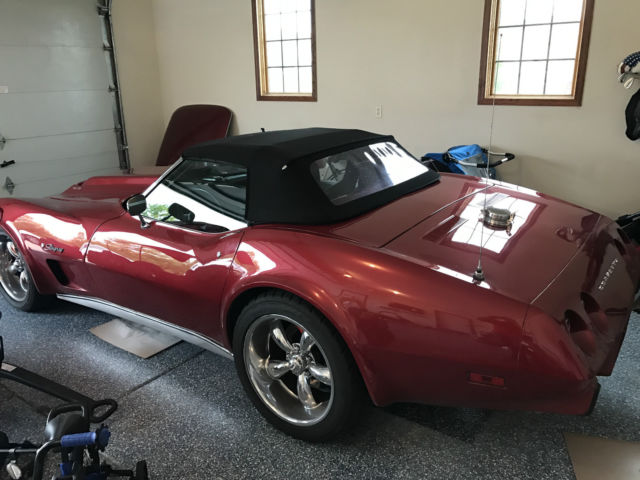 1975 Chevrolet Corvette Stingray Convertible 2-Door - photo 2