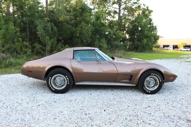 1975 Chevrolet Corvette StingRay L-48 T-Top 350 V8 Coupe 120+ HD Pictures - photo 5