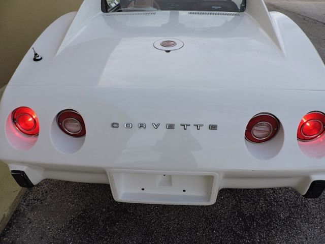 1975 Chevrolet Corvette - photo 8