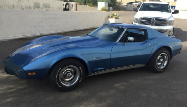 1975 Chevrolet Corvette T-Top Coupe Deluxe - photo 4