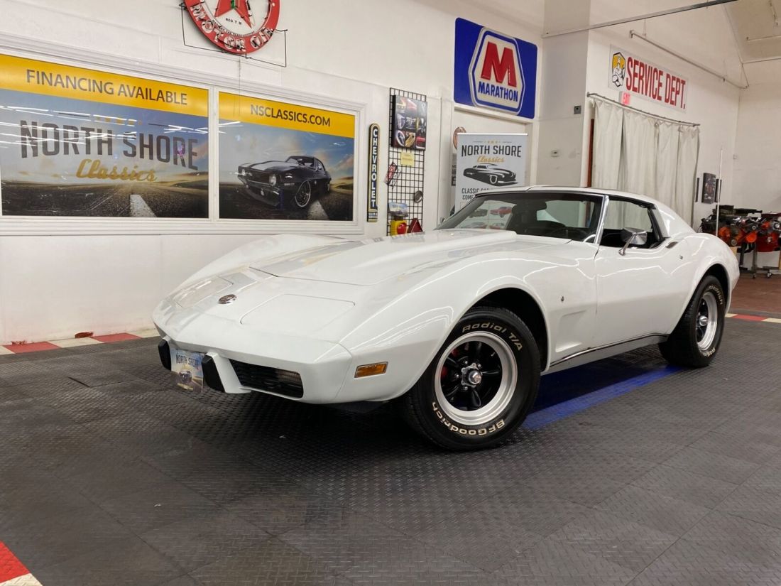 1975 Chevrolet Corvette 4 SPEED TRANS T-TOPS SEE VIDEO - photo 11