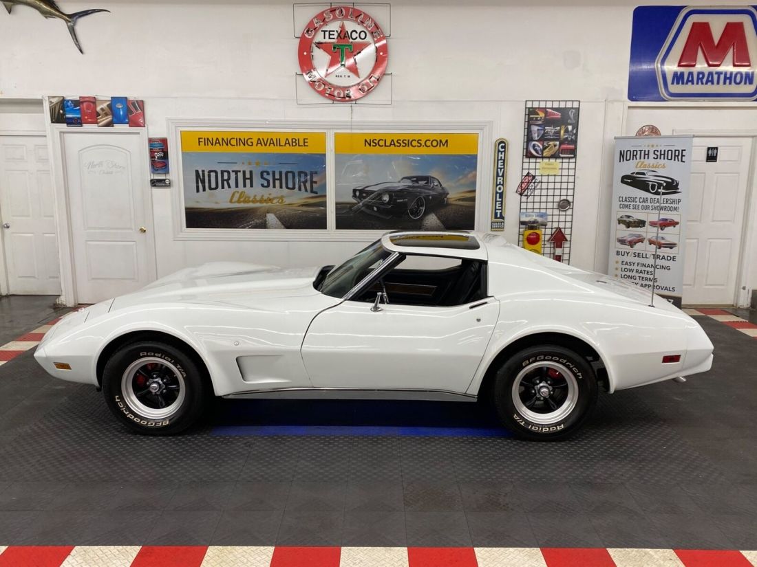 1975 Chevrolet Corvette 4 SPEED TRANS T-TOPS SEE VIDEO - photo 3