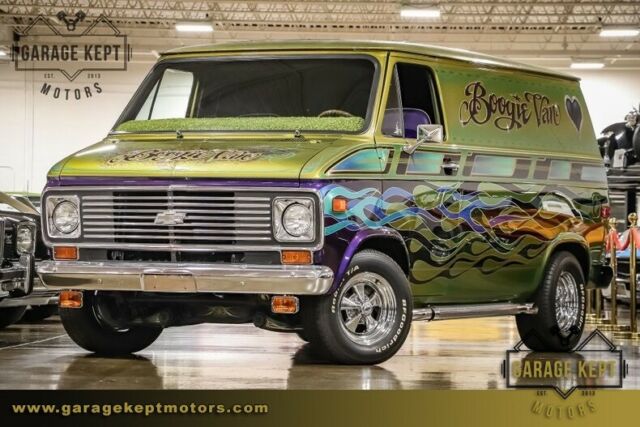 1975 Chevrolet G10 Boogie Van Multiple Van 350 V8 13976 Miles 1975 Chevrolet G10 Boogie Van
