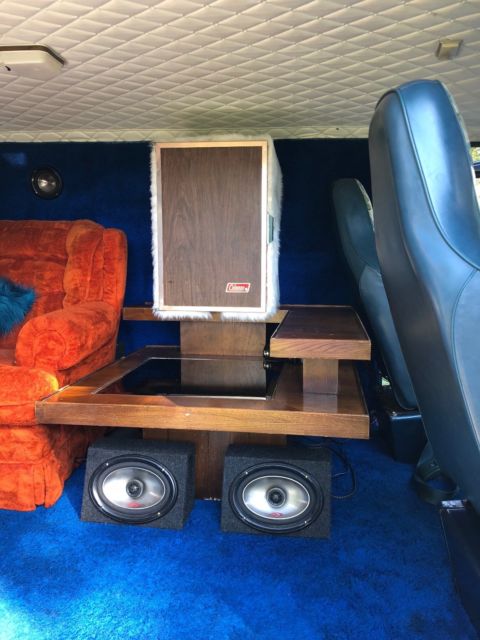 1975 Chevrolet G20 Van Survivor Shag Wagon - photo 10