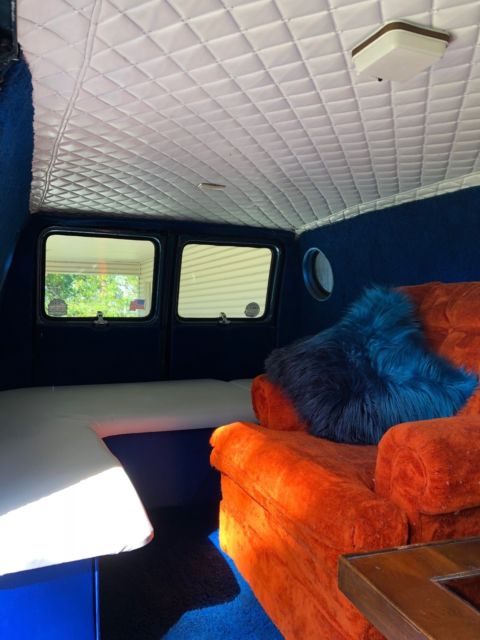 1975 Chevrolet G20 Van Survivor Shag Wagon - photo 12