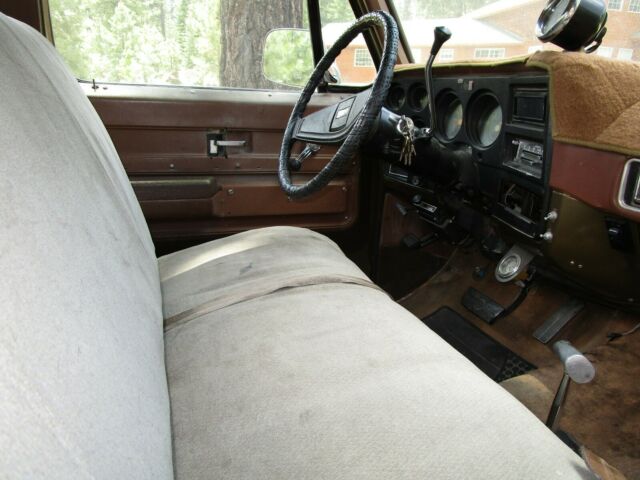 1975 Chevrolet C-10 Cheyenne - photo 12