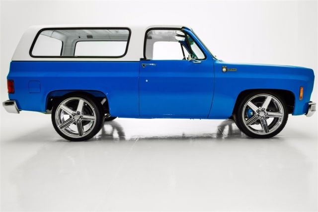1975 Chevrolet K5 Blazer Rare 2WD Frame-Off AC - photo 3