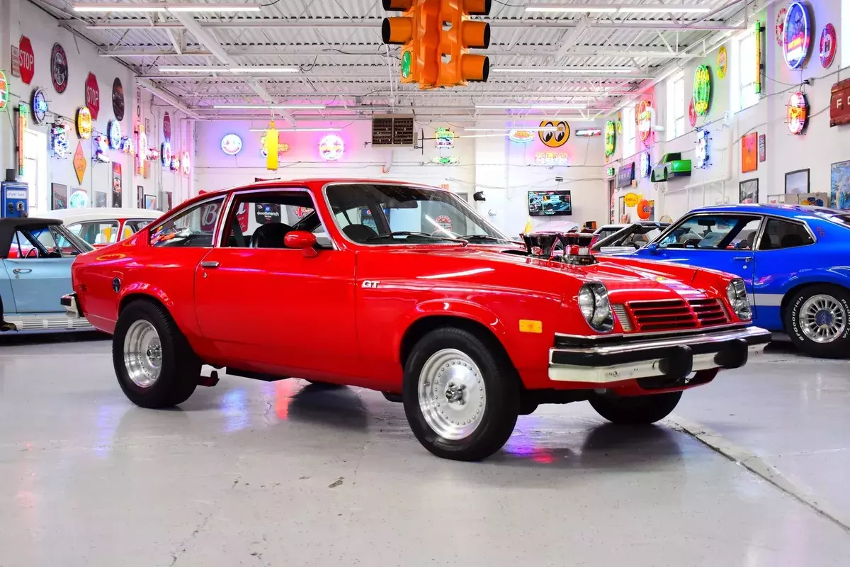 1975 Chevrolet Vega GT, 355ci V8, 4 Speed Muncie 1975 Chevrolet Vega GT