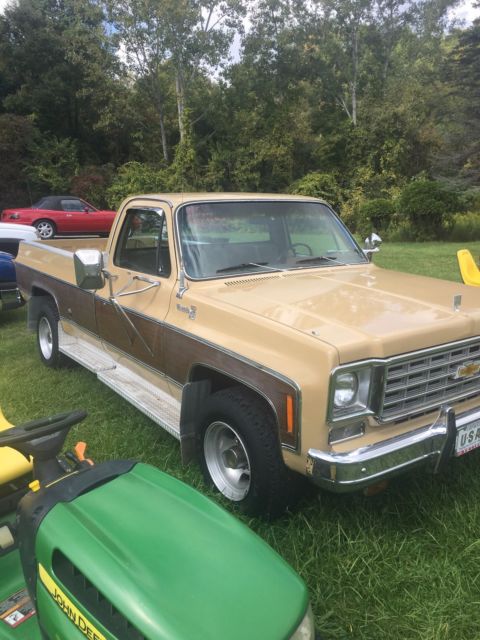 1975 Chevrolet C/K Pickup 2500 camper special - photo 3