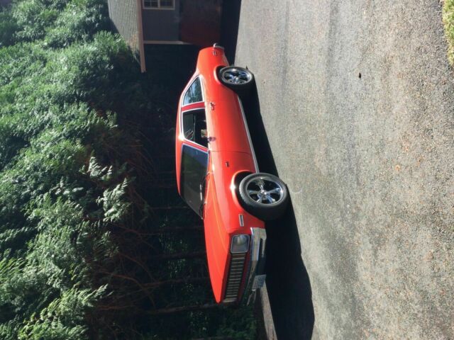 1975 Chevrolet Nova Hatchback Custom - photo 2
