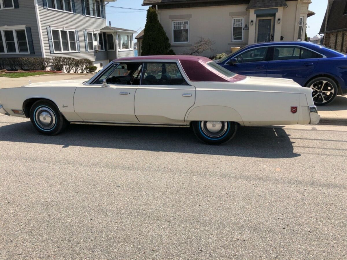1975 Chrysler Imperial LaBaron 1975 Chrysler Imperial LaBaron