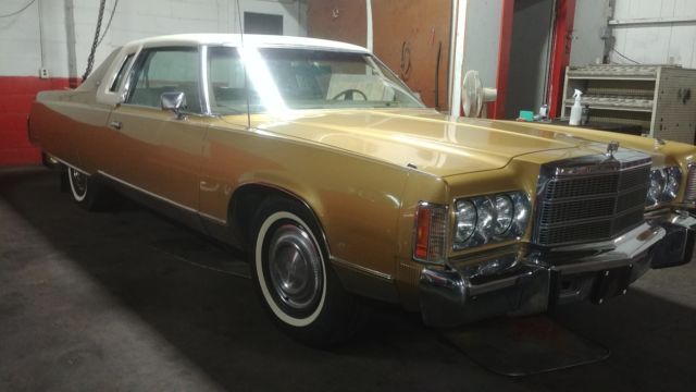 1975 Chrysler New Yorker BROUGHAM - photo 2