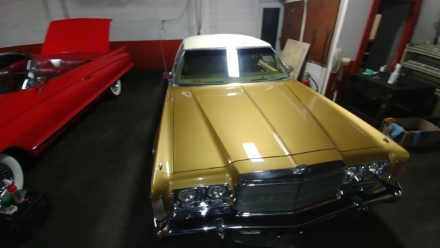1975 Chrysler New Yorker BROUGHAM - photo 3