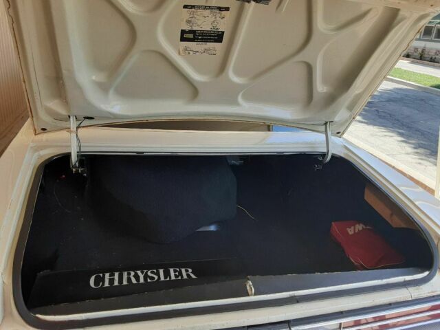 1975 Chrysler New Yorker St Regis brougham - photo 2