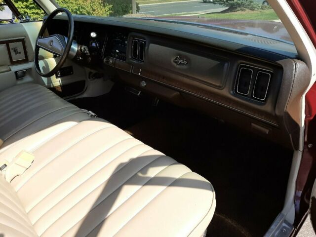 1975 Chrysler Town and Country 9P Wagon - photo 8