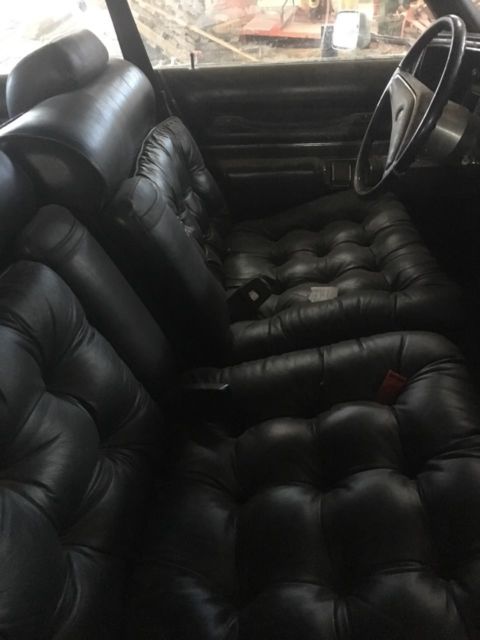 1975 Chrysler Imperial - photo 2