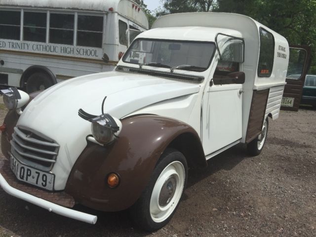 1975 Citroën 2CV AK400 - photo 3