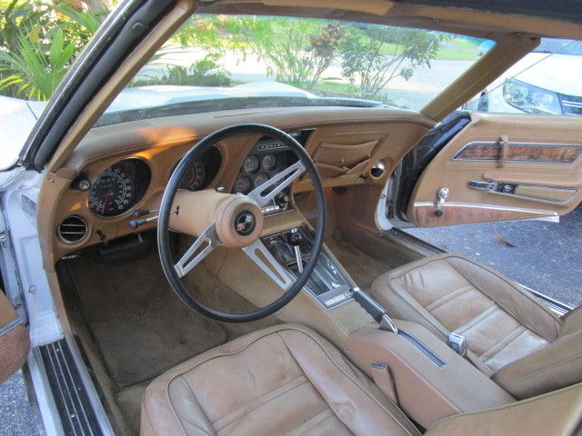 1975 Chevrolet Corvette - photo 10