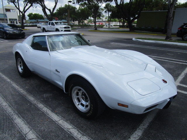 1975 Chevrolet Corvette - photo 11