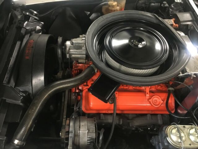 1975 Chevrolet Corvette - photo 12