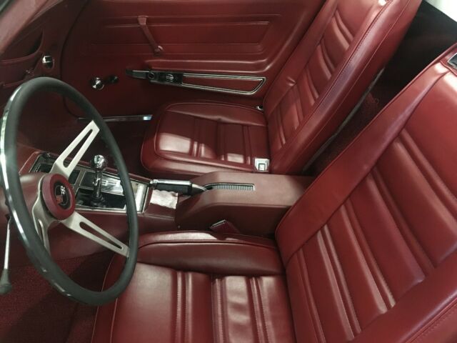 1975 Chevrolet Corvette - photo 9