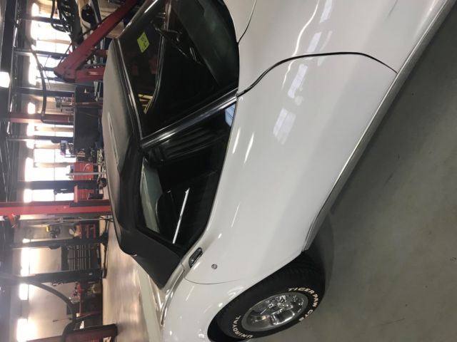 1975 Chevrolet Corvette - photo 12