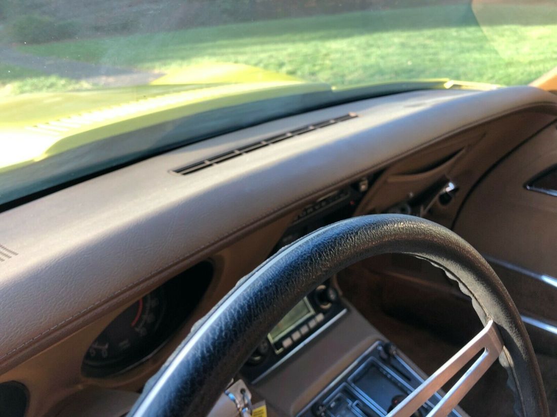1975 Chevrolet Corvette - photo 11