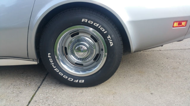 1975 Chevrolet Corvette - photo 11