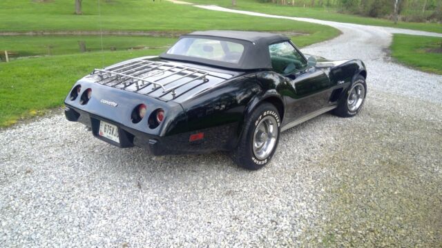 1975 Chevrolet Corvette Black - photo 3