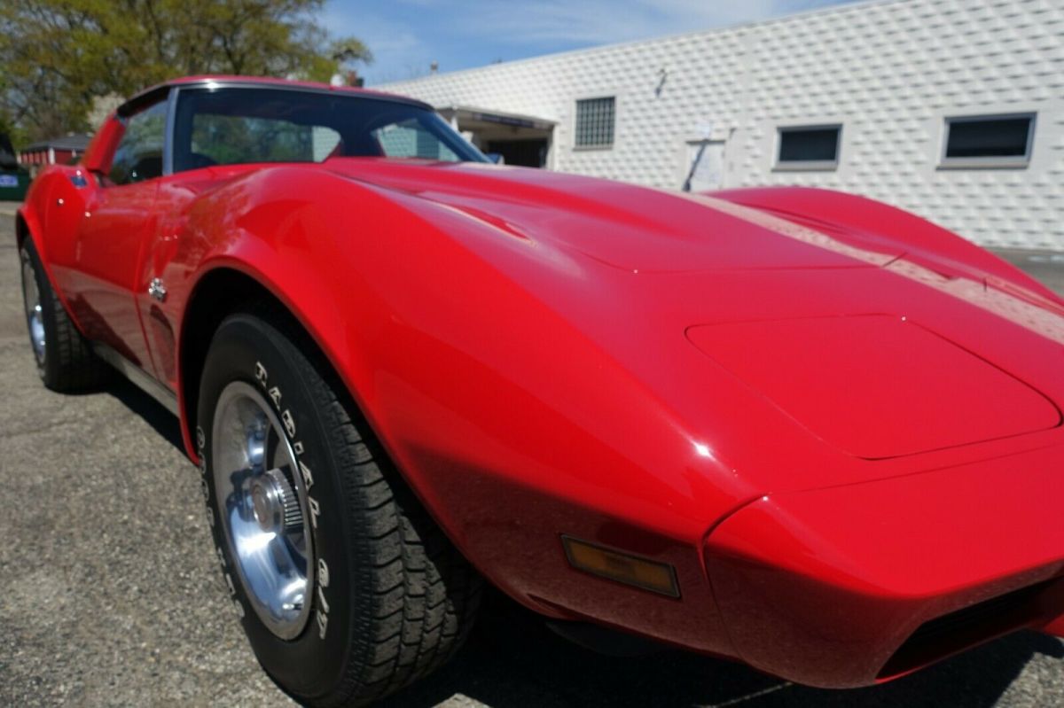 1975 Chevrolet Corvette - photo 3
