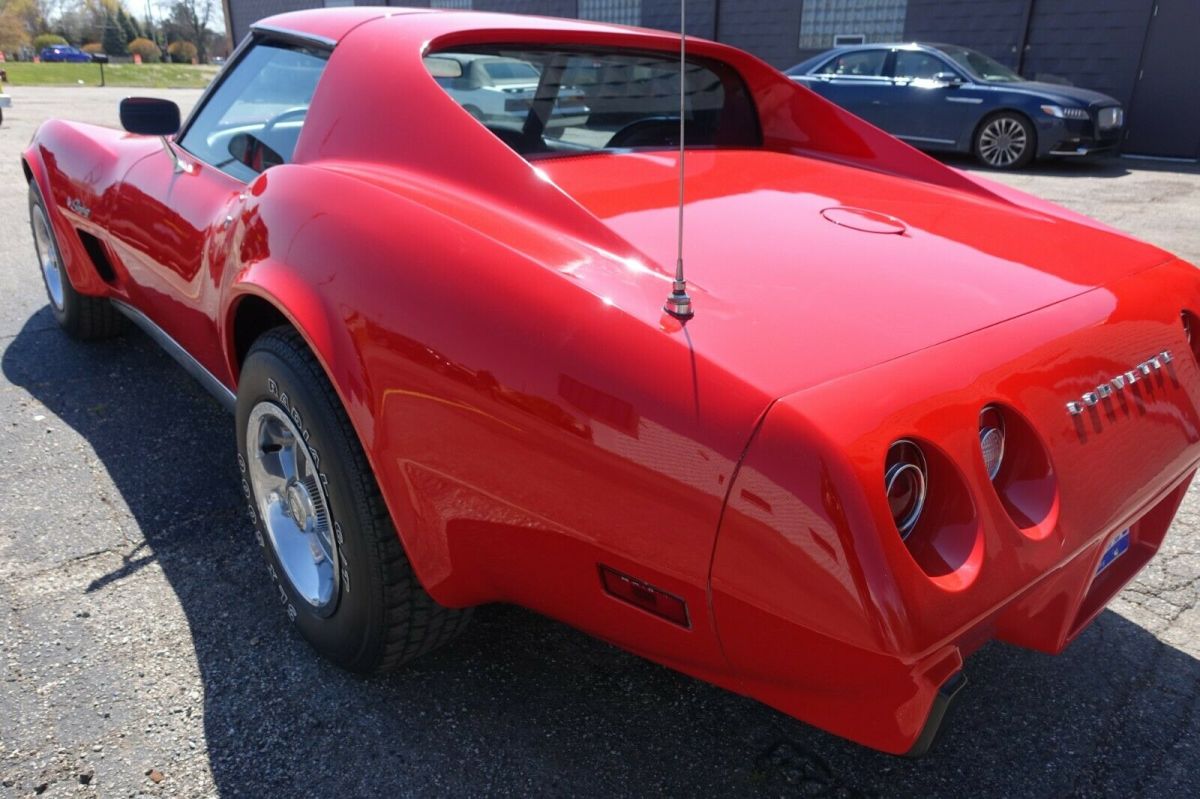 1975 Chevrolet Corvette - photo 9