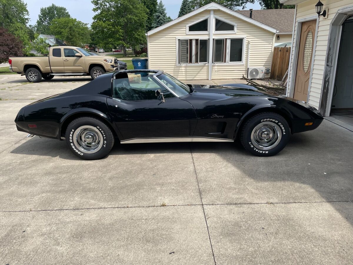 1975 Chevrolet Corvette - photo 2