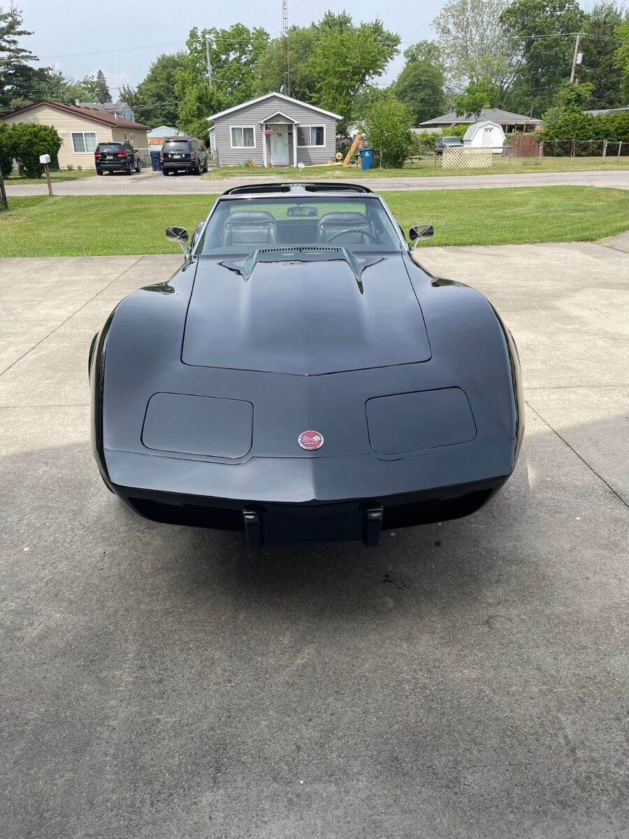 1975 Chevrolet Corvette - photo 3