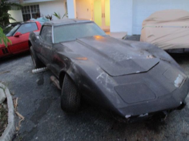 1975 Chevrolet Corvette - photo 8
