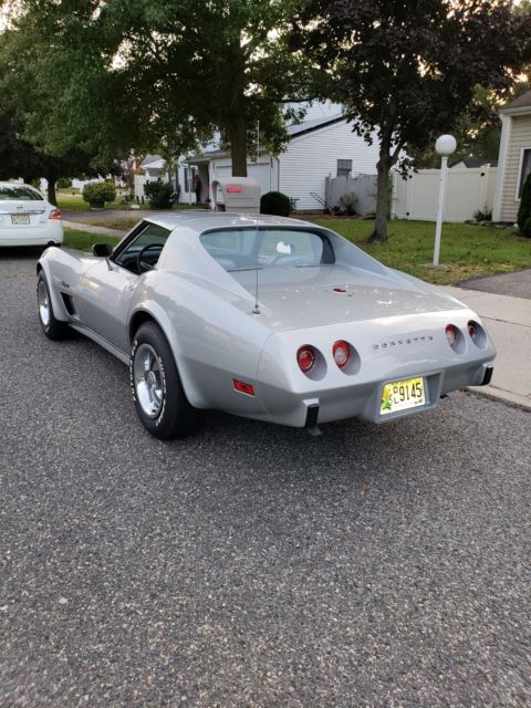 1975 Chevrolet Corvette - photo 2