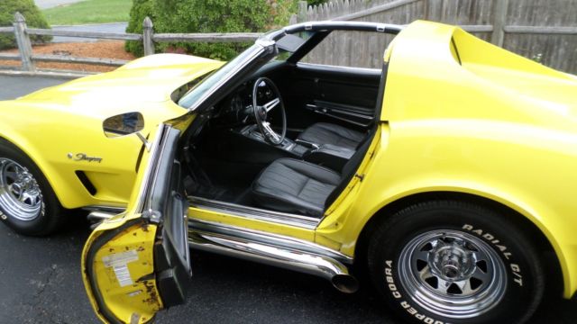 1975 Chevrolet Corvette 4 SPEED - photo 3
