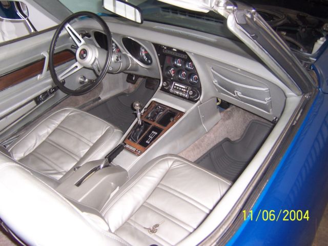 1975 Chevrolet Corvette convertible - photo 5