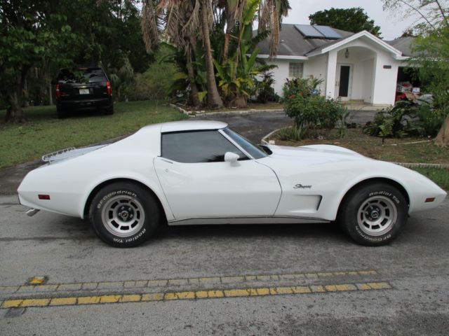 1975 Chevrolet Corvette - photo 9