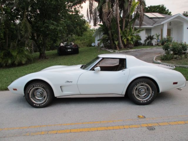 1975 Chevrolet Corvette - photo 9