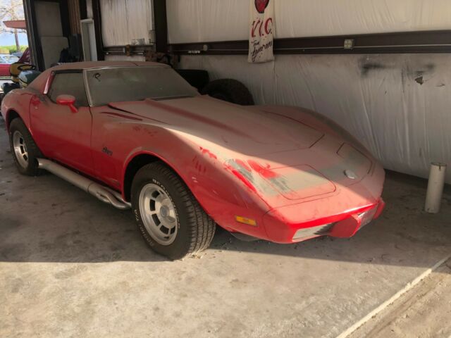 1975 Chevrolet Corvette South Texas Barn Find (75 Corvette Stingray) - photo 9