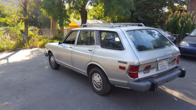 1975 Datsun 710 wagon - photo 7