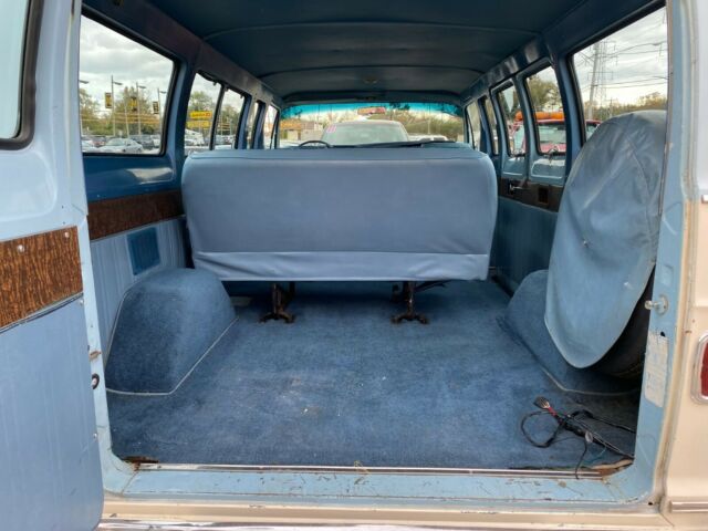 1977 Dodge B200 Van - photo 5
