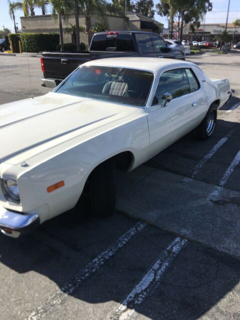 1975 Dodge Coronet Brougham - photo 2